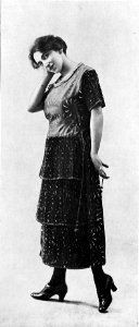 Robe d'après-midi par Redfern 1919 cropped