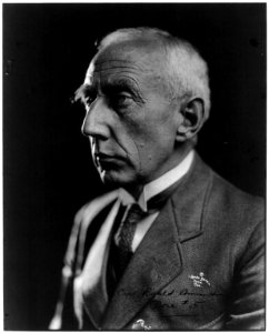 Roald Engelbregt Gravning Amundsen, 1872-1928 LCCN2003654683
