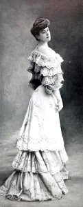 Robe de diner par Redfern 1904 cropped