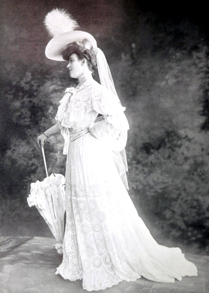 Robe de garden-party par Redfern 1904 2 cropped