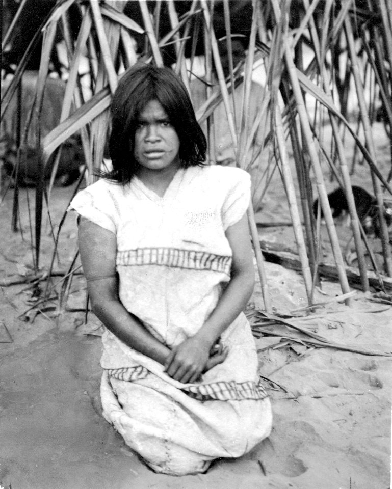 Rio Madidi, Bolivia. Kvinna. Rio Madidi - SMVK - 005547