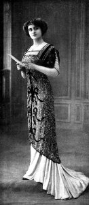 Robe du soir par Redfern 1910 3 cropped