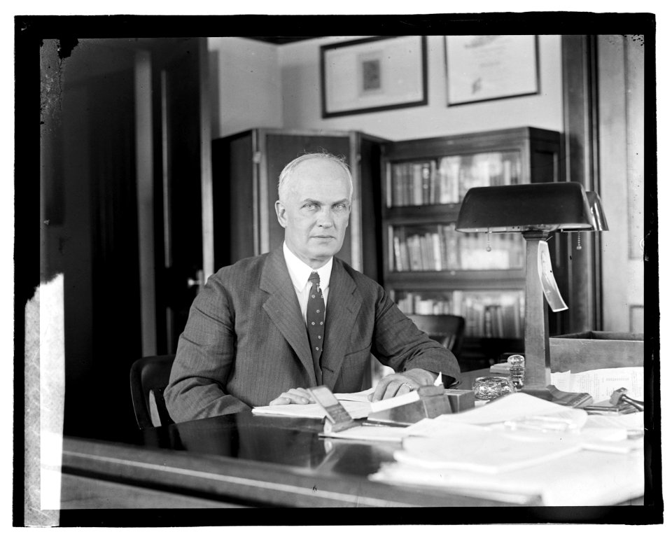 Robe Carl (Whele) LOC npcc.06683