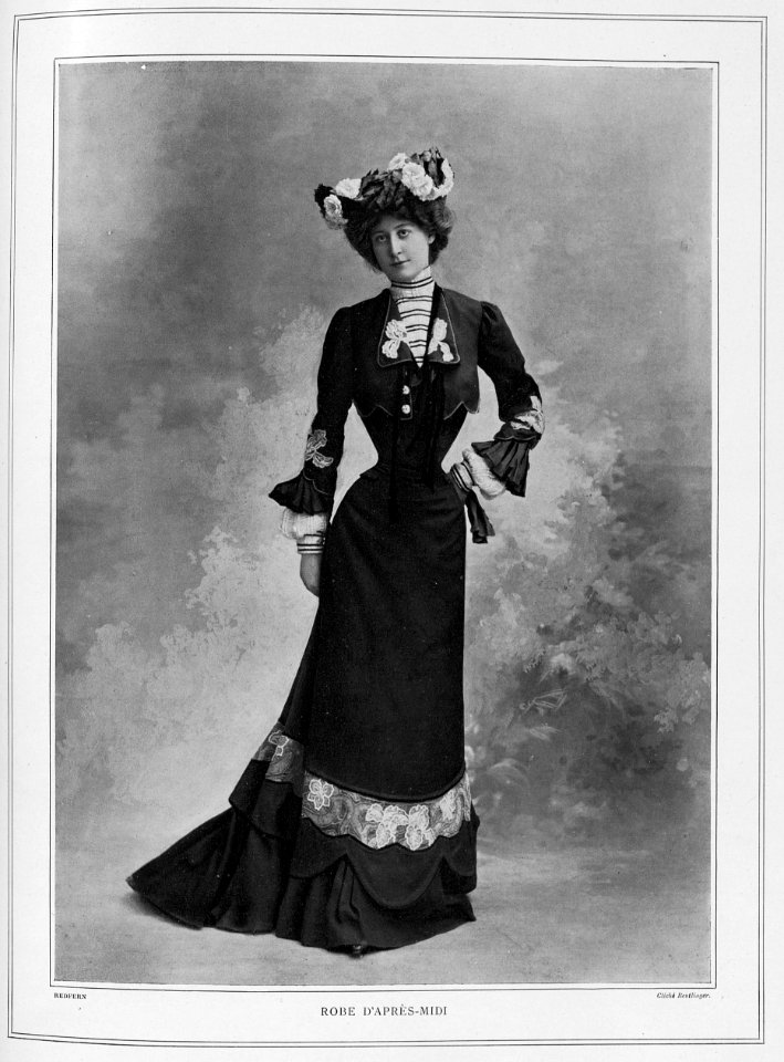 Robe d'après-midi par Redfern 1902