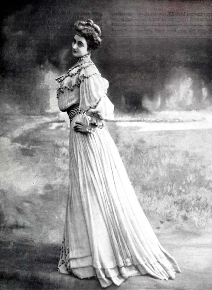 Robe de courses par Redfern 1904 cropped