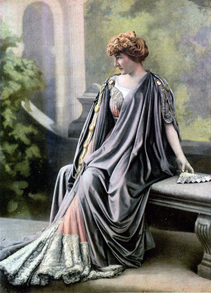 Robe de dîner par Redfern 1907 cropped