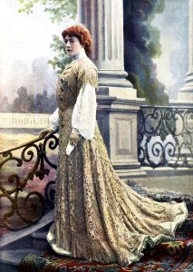 Robe de réceptions par Redfern 1902 cropped
