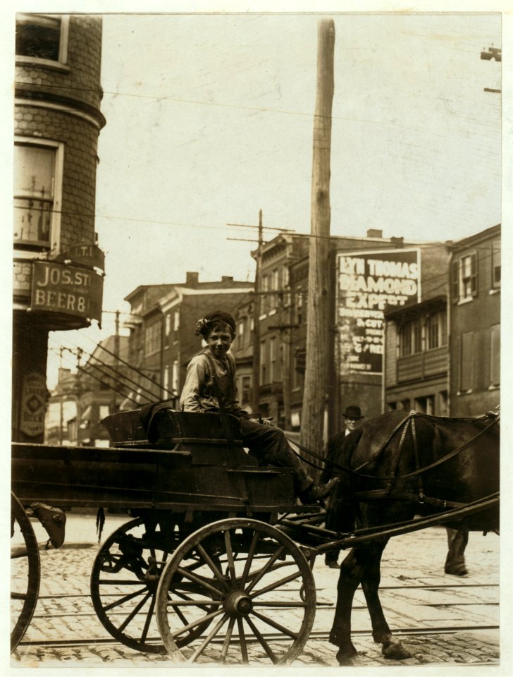 Robert Reynolds, newsboy, 228 Parrish St. 14 years of age. Selling papers 4 weeks. Average earnings 50 cents per week. Own choice. Earnings not needed at home. Visits saloons. Don't smoke. LOC nclc.03597