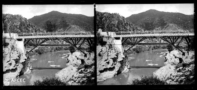 Riu Llobregat amb la Puda al fons (AFCEC VINTRO B 00084)