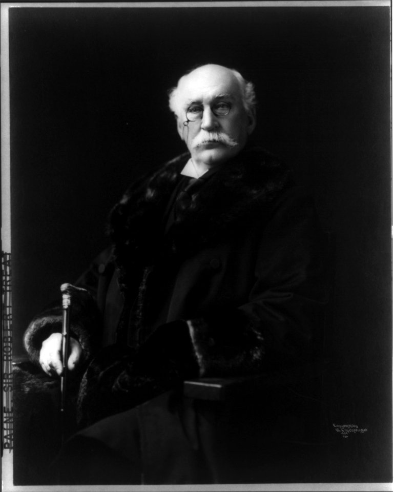 Robert Treat Paine, philanthropist, three quarter length portrait, seated LCCN2017659061