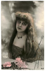 ROBINNE, Gabrielle SIP. 1308. Photo Reutlinger b