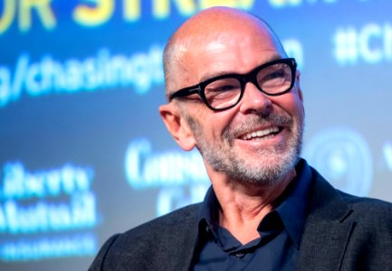 Robert-Stone-director