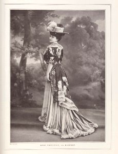 Robe princesse par Redfern 1906