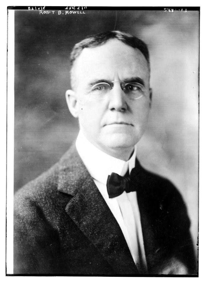 Robt. B. Howell LCCN2014715408
