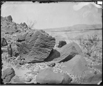 ROCK CARVED BY DRIFTING SAND BELOW FORTIFICATION ROCK, COLORADO RIVER - NARA - 524145