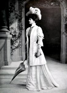 Robe d'après-midi par Redfern 1905 3 cropped photo