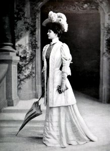 Robe d'après-midi par Redfern 1905 3 cropped