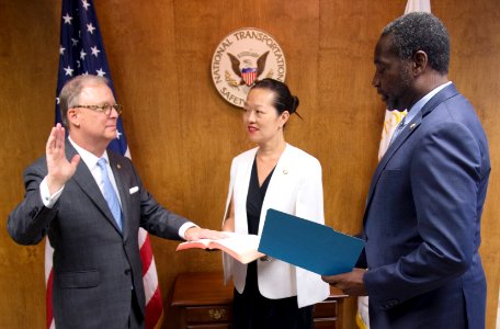 Robert L. Sumwalt III was sworn in as the NTSB’s 14th Chairman (36441783496)