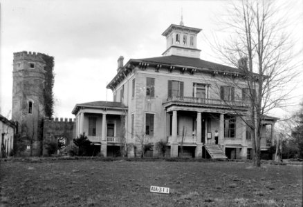Rocky Hill Castle 01