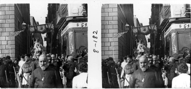 Rogatives per l'epidèmia a la processó de la Mercè