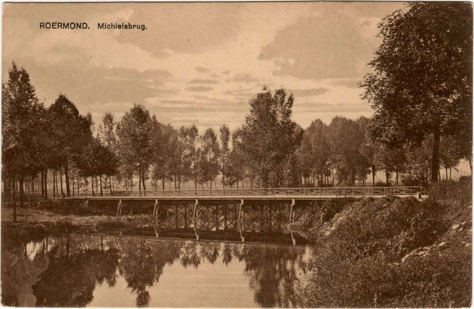 Roermond, Michielsbrug 576 recto