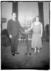 Roffo & Alda LCCN2014719069