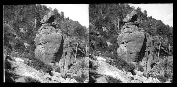 Roca de l'Ós vora el riu Glorieta