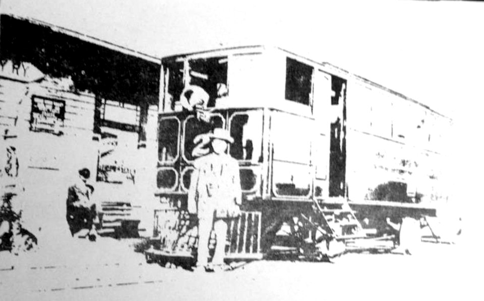 Rogue River Valley Railway railmotor (46598766091)