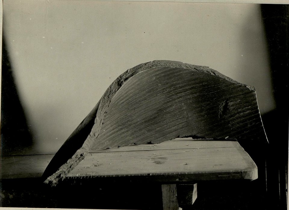 Rohrstück des am 17. März 1916 durch Rohrabreissen unbrauchbar gewordenen 30.5 cm Mörsers. (BildID 15468704)