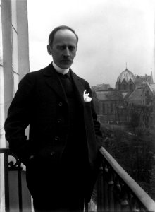 Romain Rolland de face au balcon, Meurisse, 1914