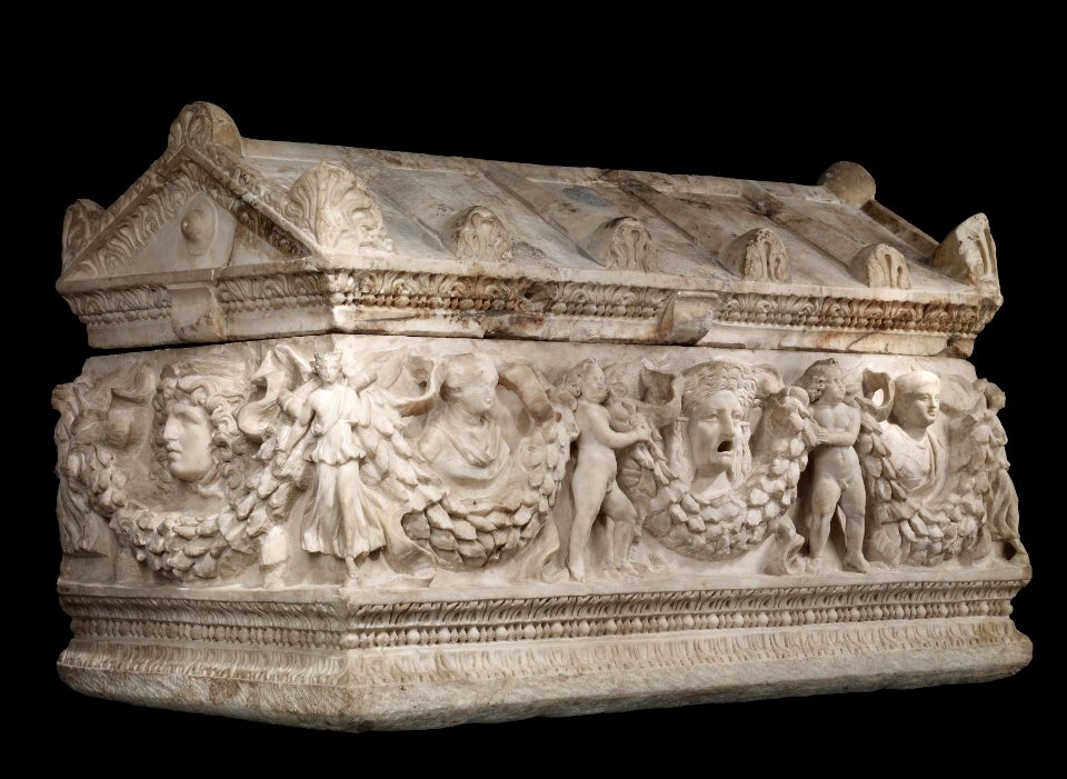 Roman - Garland Sarcophagus - Walters 2329 - Three Quarter Right