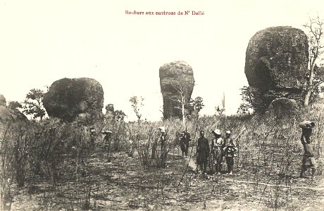 Rochers aux environs de N'Dellé