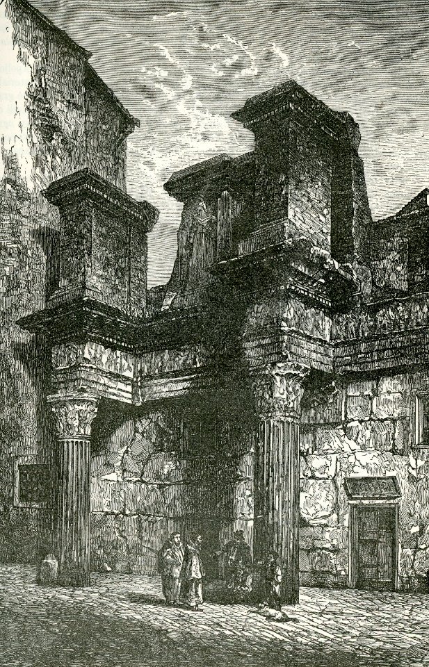 Roma Portici attorno al Tempio di Minerva