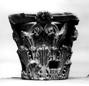Roman - Corinthian Capital - Walters 23189 - View A