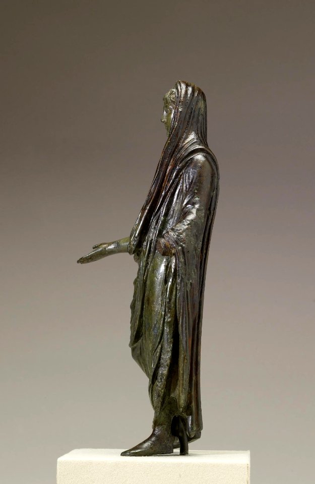 Roman - Genius Wearing a Toga - Walters 542329 - Left Side