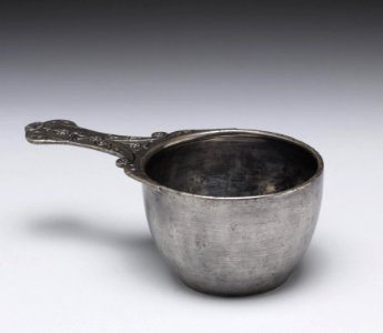 Roman - Trulla with Duck Head Finial - Walters 572102 - Three Quarter