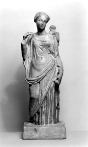 Roman - Venus Genetrix with Child - Walters 23212