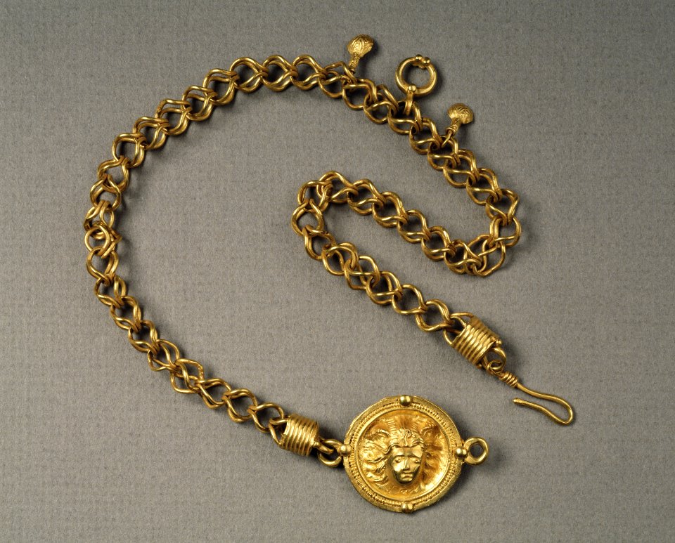 Roman - Necklace with Head of Helios or Medusa - Walters 57516