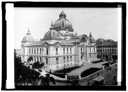 Romania. National bank, Bucharest LCCN2016821556