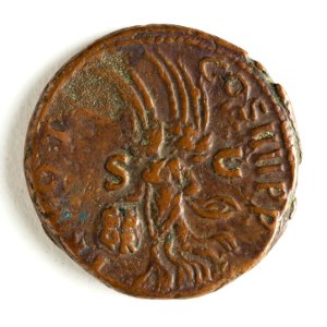 Romerskt bronsmynt med segergudinnan Victoria - Skoklosters slott - 110666