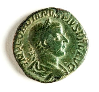 Romerskt bronsmynt, kejsare Gordianus III, 241-243 - Skoklosters slott - 110740