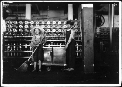 Ronald Webb, 12 years old, a doffer boy, and Frank Robinson, 7 year old who helps sweep and doff. Father is card room... - NARA - 523434