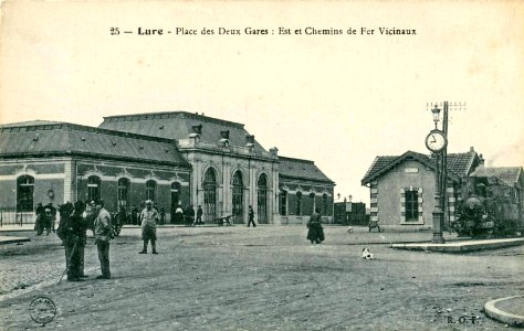 ROF 25 - LURE - Place des Deux Gares - Est et Chemin de fer Vicinaux photo