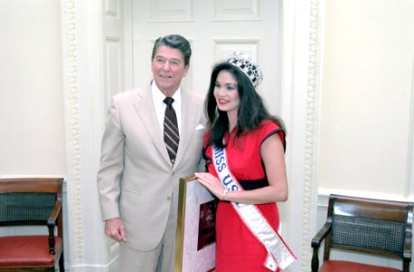 Ronald Reagan and Mai Shanley photo