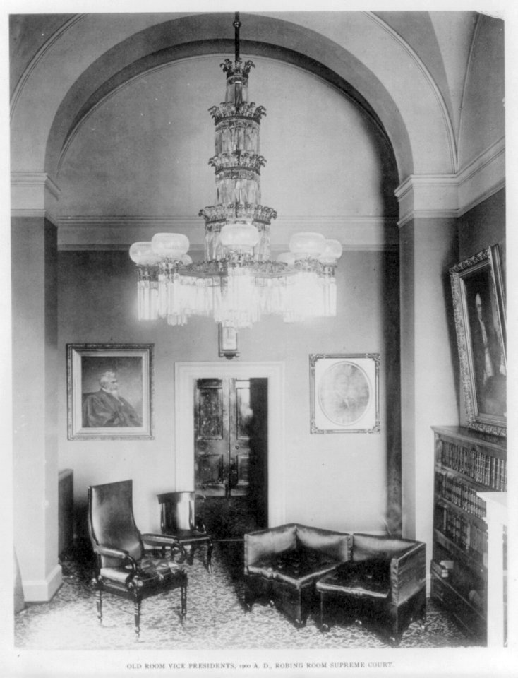 Rooms in the U.S. Capitol- Old room (of) Vice Presidents, 1900 A.D., Robing Room, Supreme Court LCCN2007675453