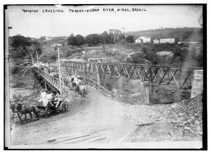 Roosevelt crossing Paranapanema River, Minas, Brazil LCCN2014695300