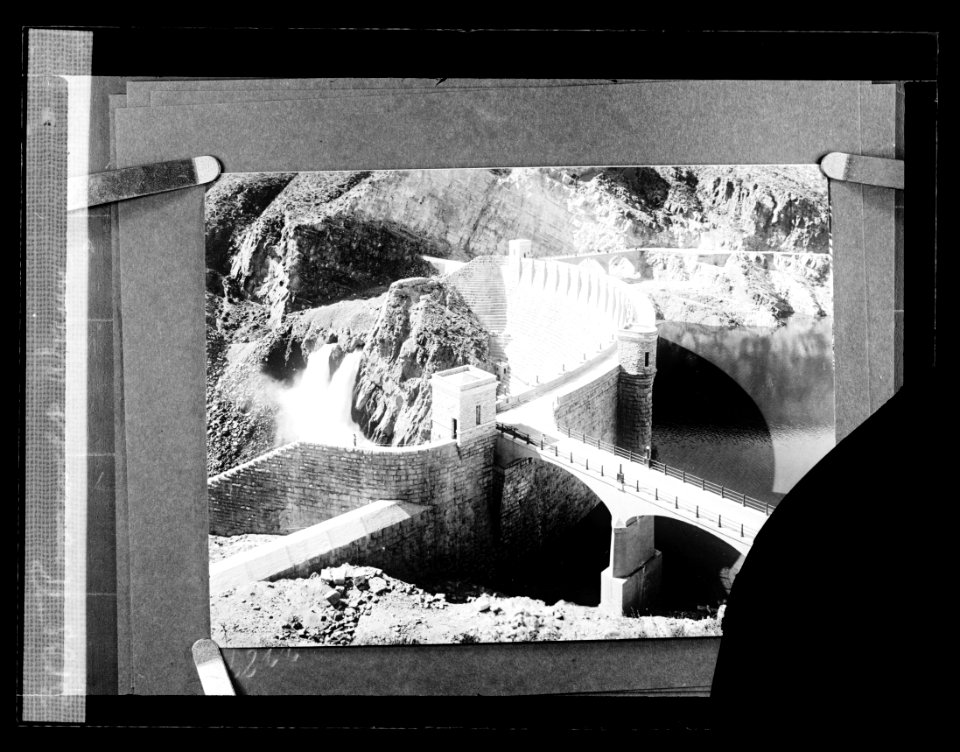 Roosevelt Dam LCCN2016819483