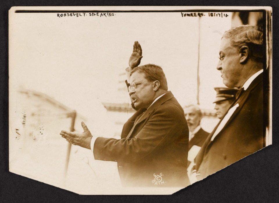 Roosevelt speaking, Yonkers, 10-17-12 LCCN2009633797