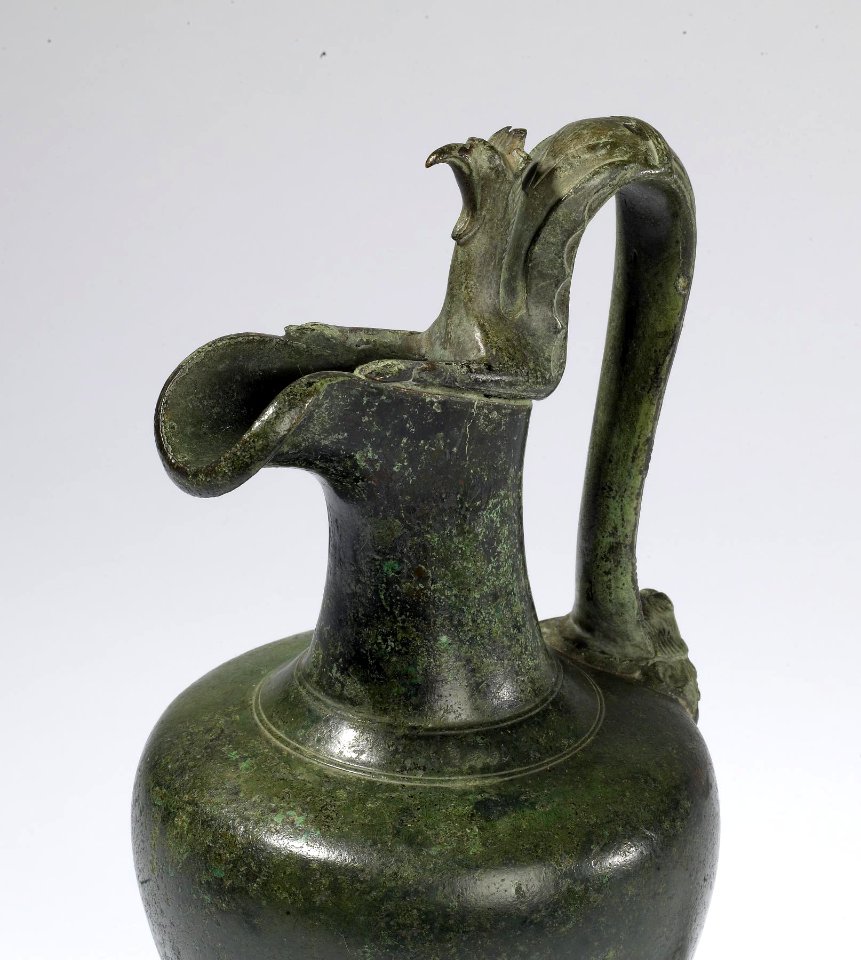 Roman - Beaked Pitcher - Walters 54947 - Detail A