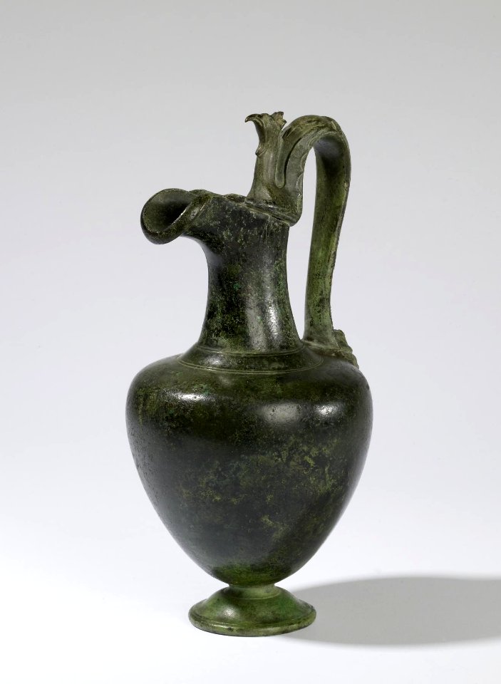 Roman - Beaked Pitcher - Walters 54947 - Three Quarter Left